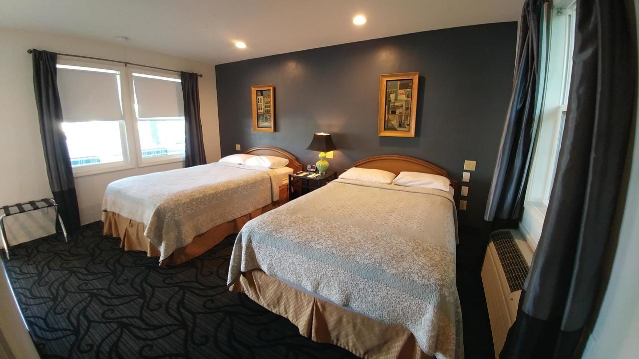 Motel 57 Sturgeon Bay Eksteriør billede