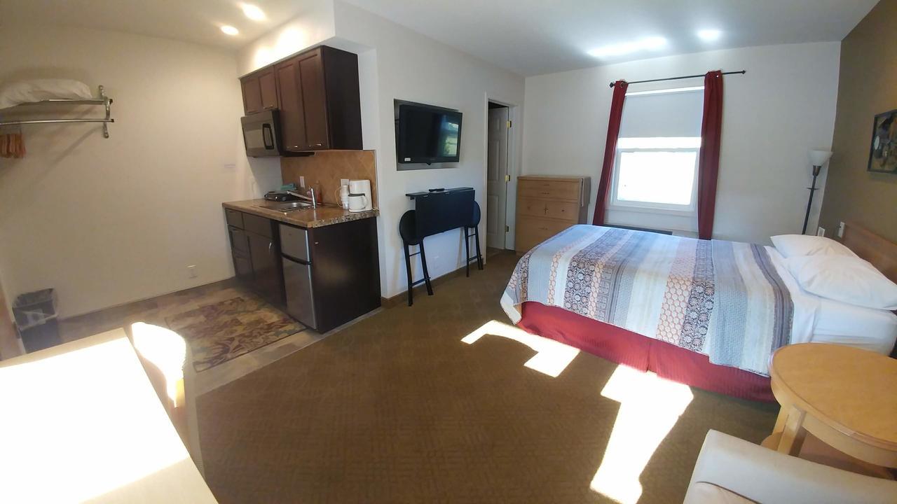 Motel 57 Sturgeon Bay Eksteriør billede